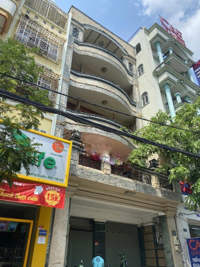Cho thuê nhà mặt tiền đường bàu cát đôi quận tân bình
