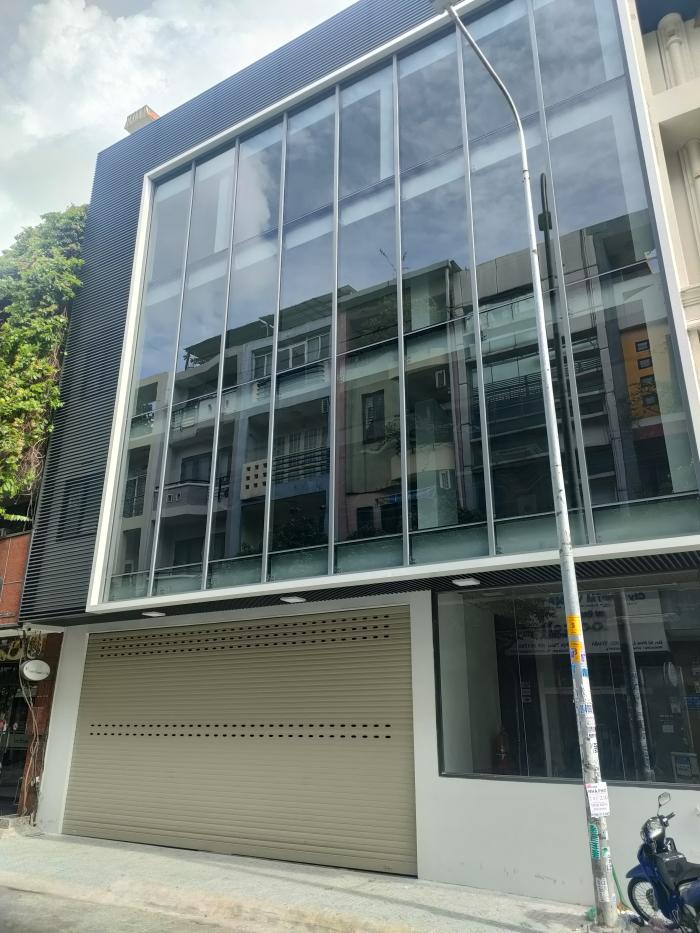 Cho thuê nhà mặt tiền 41 Hoa Lan quận Phú Nhuận