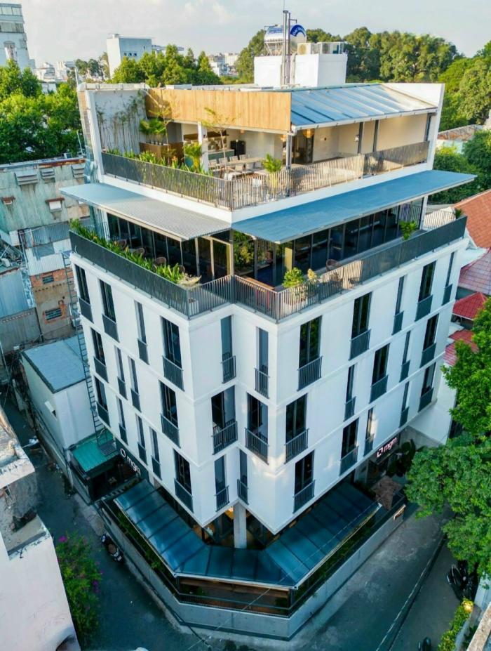 Bán tòa nhà góc 2 mặt tiền nội bộ Hai Bà Trưng quận 1