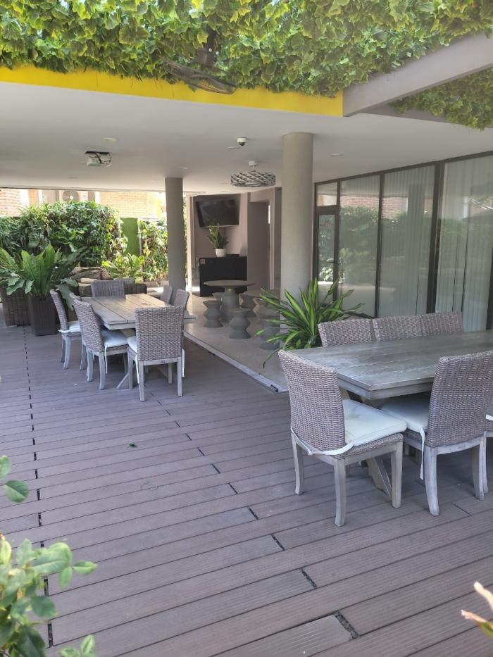 Cho thuê nhà mặt tiền đường Nguyễn Văn Hưởng Thảo Điền