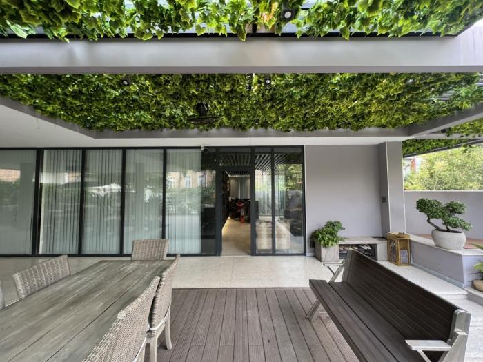 Cho thuê nhà mặt tiền đường Nguyễn Văn Hưởng Thảo Điền