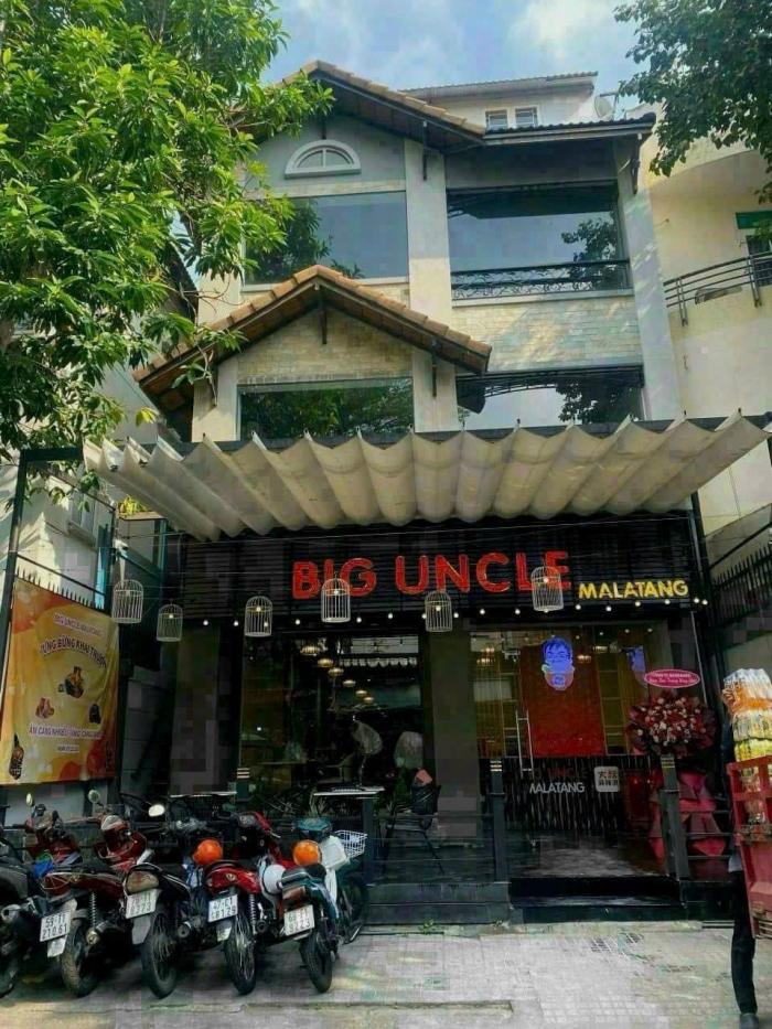 Bán Villa mặt tiền Hoa Mai quận Phú Nhuận