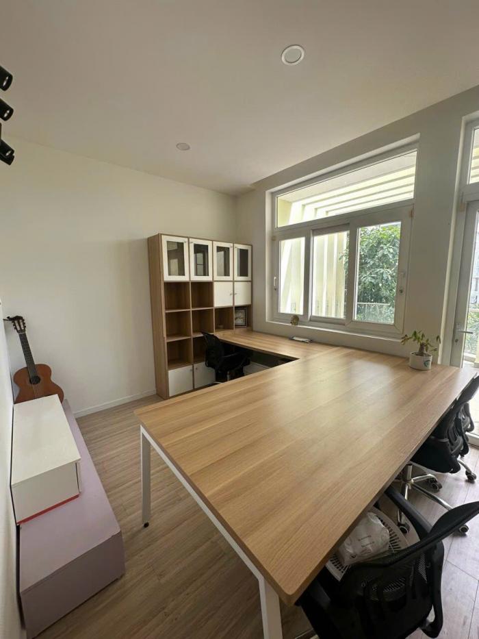 Cho thuê biệt thự mặt tiền đường 47 Thảo Điền quận 2