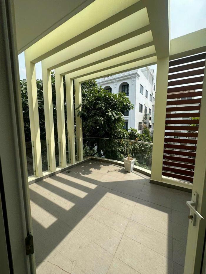 Cho thuê biệt thự mặt tiền đường 47 Thảo Điền quận 2