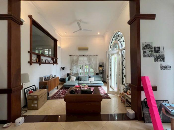 Cho thuê biệt thự Compound Nguyễn Văn Hưởng quận 2