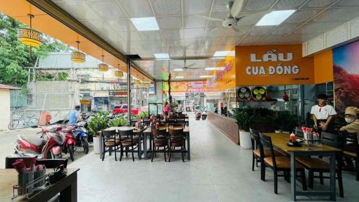 Cho thuê nhà góc 2 mặt tiền đường Âu Cơ