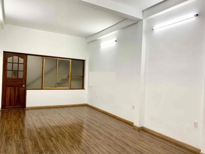 Cho thuê nhà đường Âu Cơ quận Tân Phú