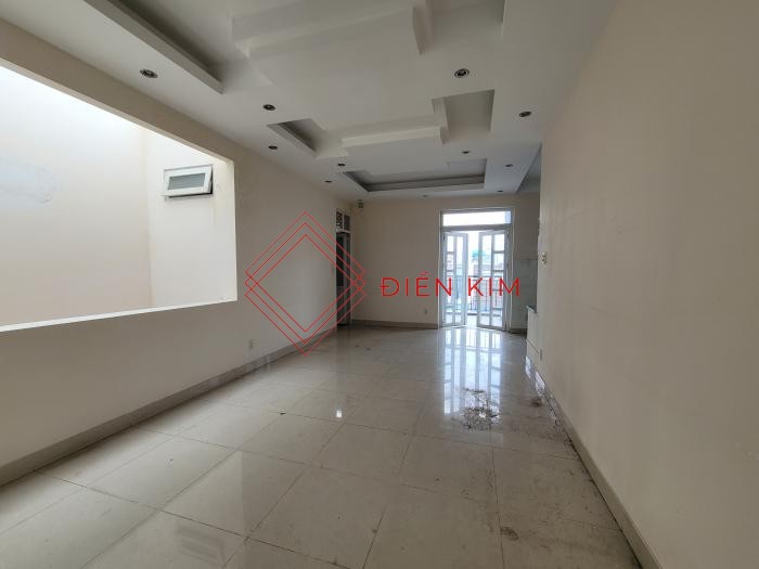 Cho thuê nhà mặt tiền đường số 4 An Phú Quận 2