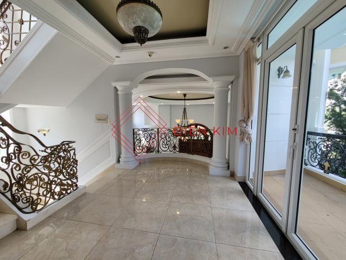 Cho thuê nhà mặt tiền đường Bình Trưng