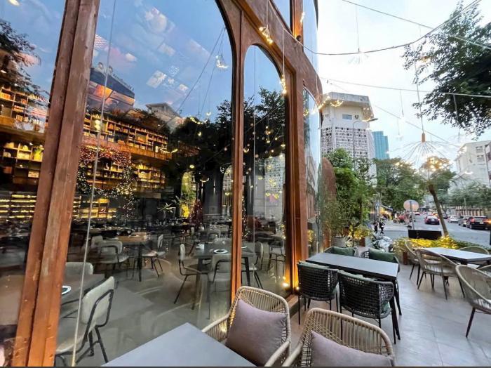 Cho thuê nhà góc 2 mặt tiền đường Nam Kỳ Khởi Nghĩa (ngay Phố đi bộ Nguyễn Huệ)