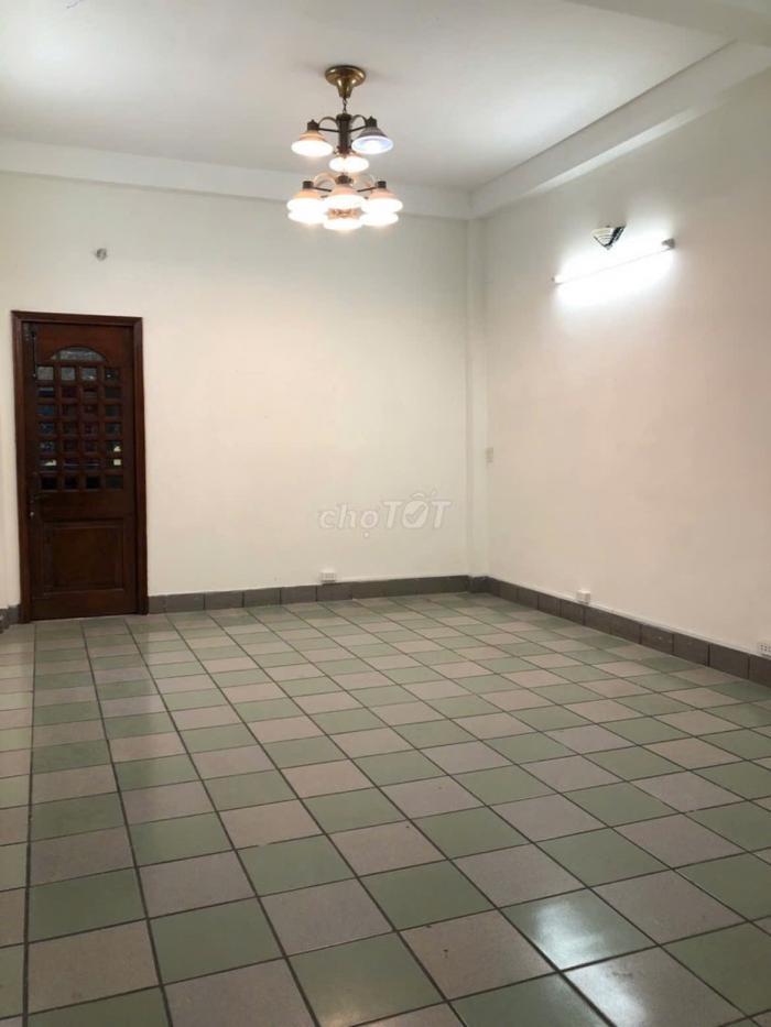 Cho thuê nhà góc 2 mặt tiền đường Đinh Bộ Lĩnh