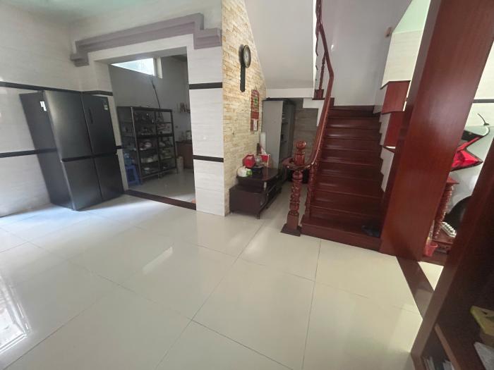 Cho thuê biệt thự Nguyễn Hữu Dật quận Tân Phú