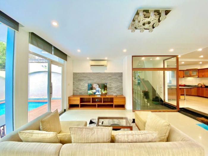 Cho thuê biệt thự đường Nguyễn Văn Hưởng quận 2
