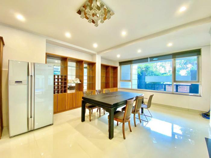 Cho thuê biệt thự đường Nguyễn Văn Hưởng quận 2