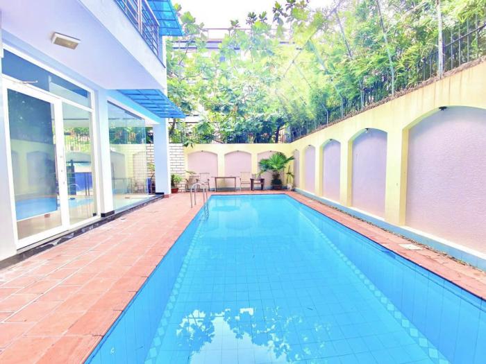 Cho thuê biệt thự đường Nguyễn Văn Hưởng quận 2