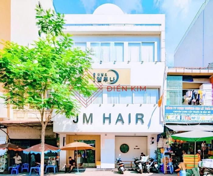 Cho thuê nhà mặt tiền đường YersinQuận 1