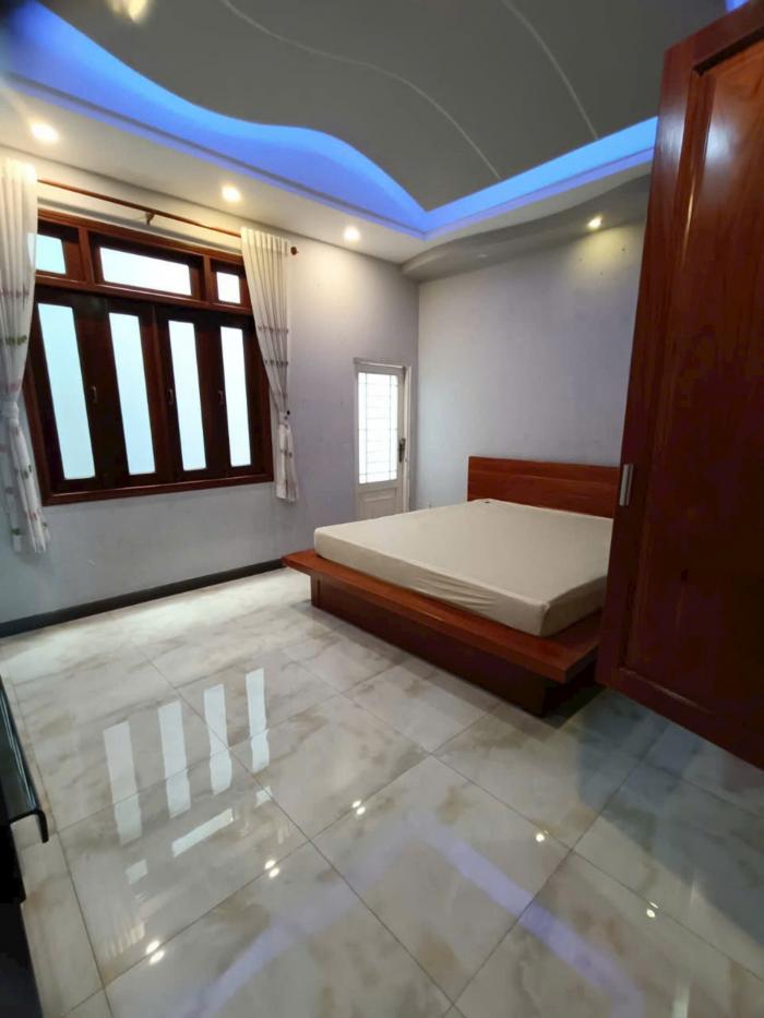 Cho thuê biệt thự đường Lê Lâm quận Tân Phú