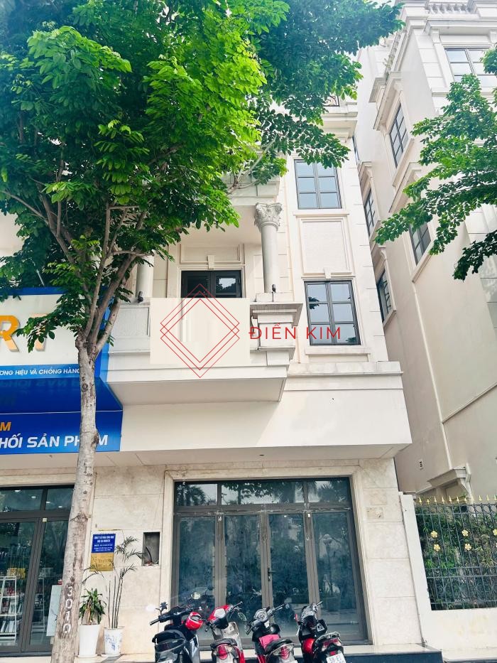 Cho thuê nhà mặt tiền đường số 10 khu Cityland quận Gò Vấp