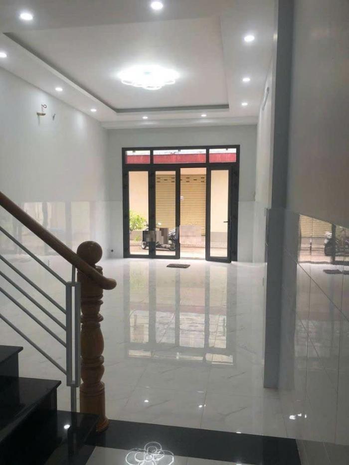 Cho thuê nhà đường Thạch Lam