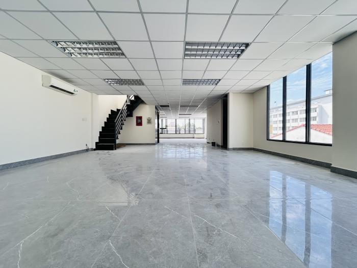 Cho Thuê Nguyên Tòa Nhà Đẹp Đường Phổ Quang Gần Công Viên Gia Định