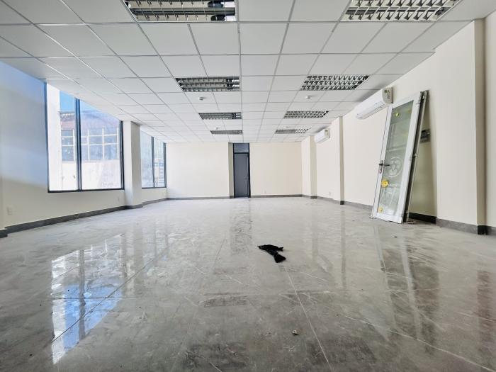 Cho Thuê Nguyên Tòa Nhà Đẹp Đường Phổ Quang Gần Công Viên Gia Định