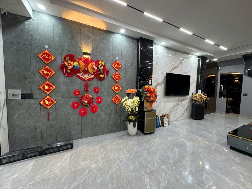 Bán nhà đường Lạc Long Quân quận Tân Bình