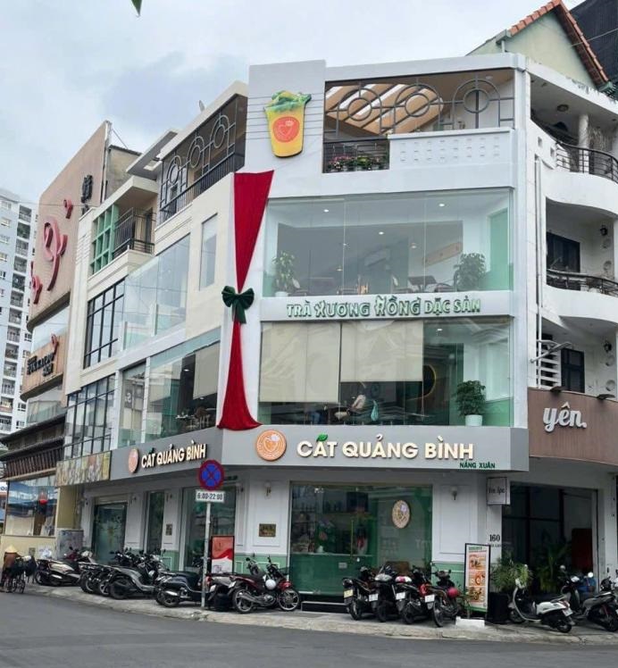 Cho thuê nhà 2 mặt tiền 162 Hoa Lan, nhà nguyên căn quận Phú Nhuận