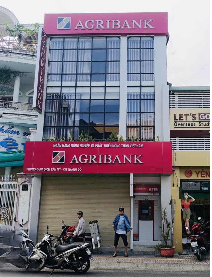 Cho thuê nhà chính chủ mặt tiền đường Trần Đình Xu Quận 1