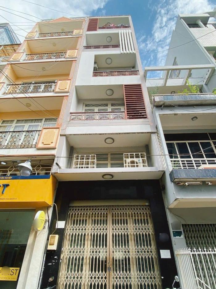 Cho thuê nhà đường Cao Thắng, hẻm xe hơi Quận 3