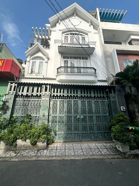 Cho thuê nhà đường Lê Trọng Tấn, nhà hẻm xe hơi quận Tân Phú