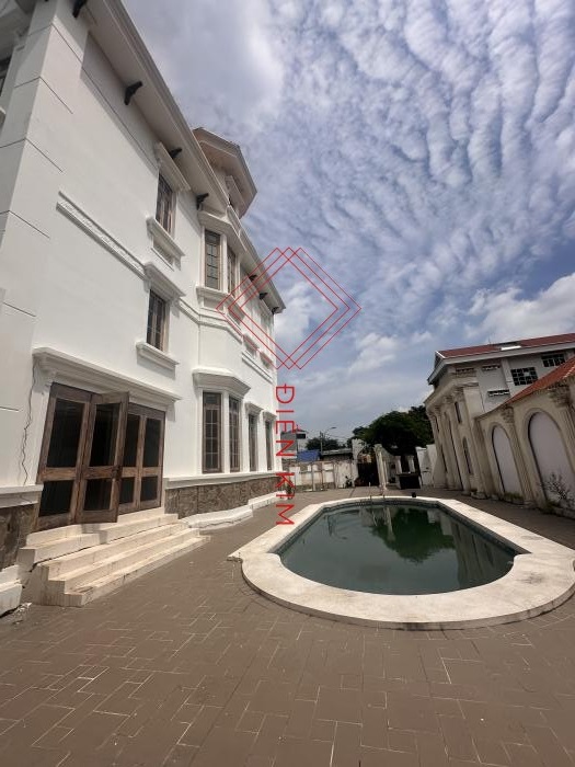 Cho thuê nhà đường Nguyễn Ư Dĩ P. Thảo Điền quận 2