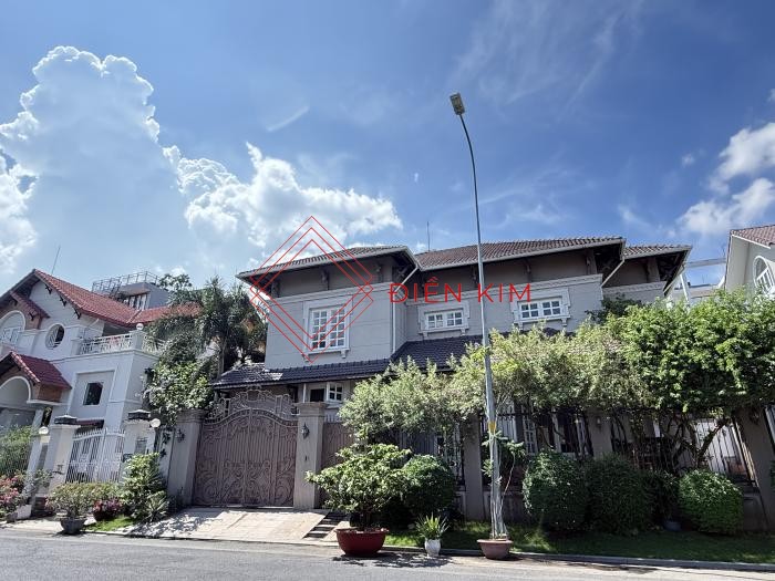 Cho thuê nhà đường Nguyễn Văn Hưởng, cho thuê nhà nguyên căn quận 2