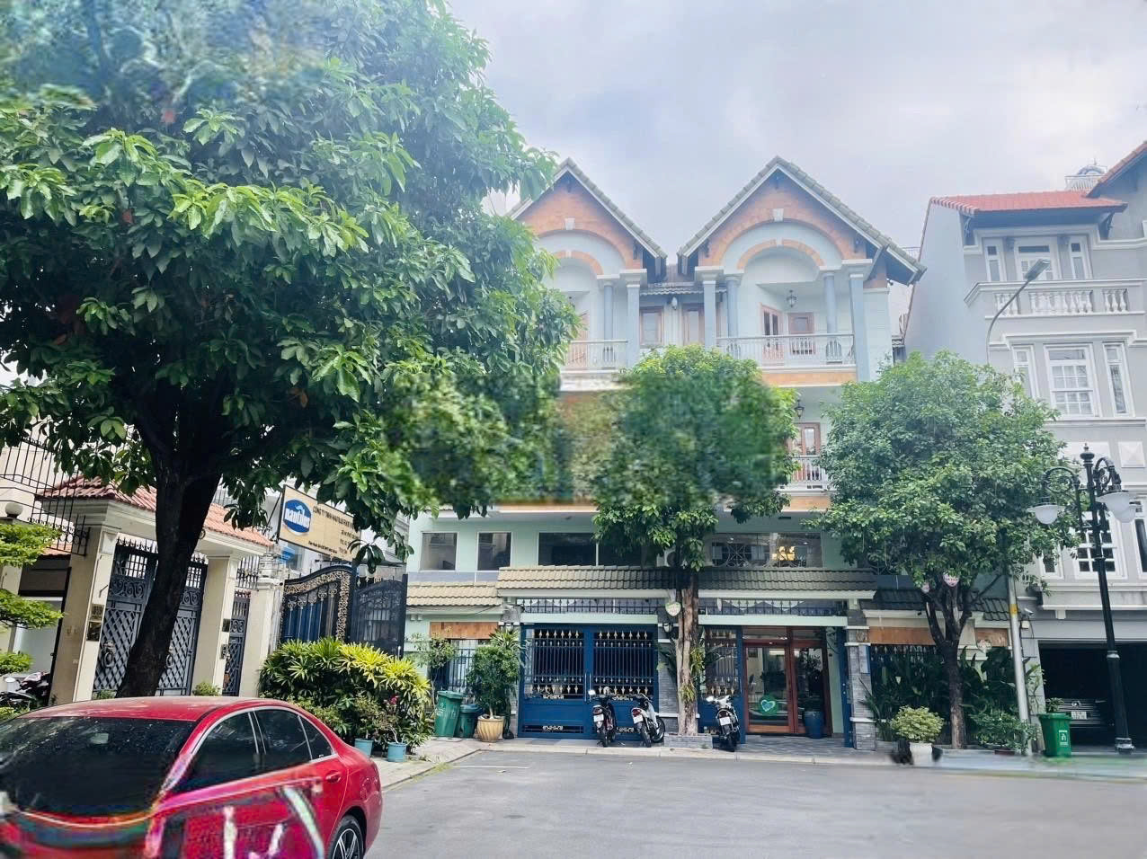 Cho thuê nhà đường Phổ Quang quận Tân Bình