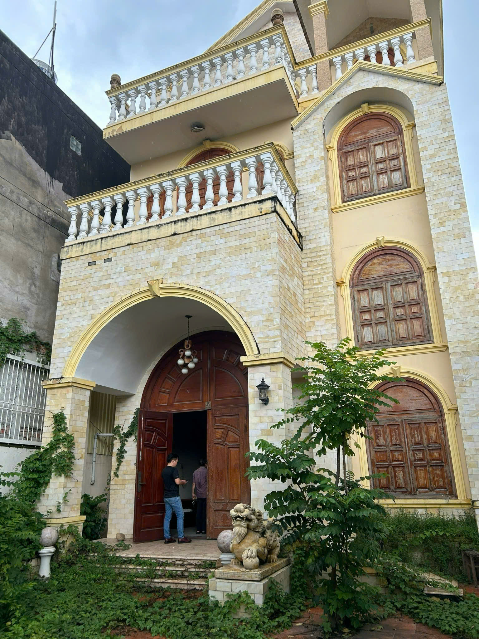 Cho thuê nhà đường số 11 P. An Phú Quận 2