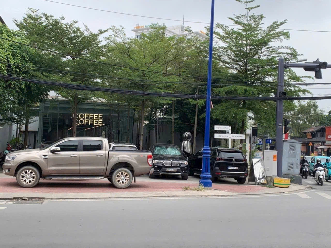 Cho thuê nhà góc 2 mặt tiền đường Thảo Điền và Võ Nguyên Giáp Quận 2