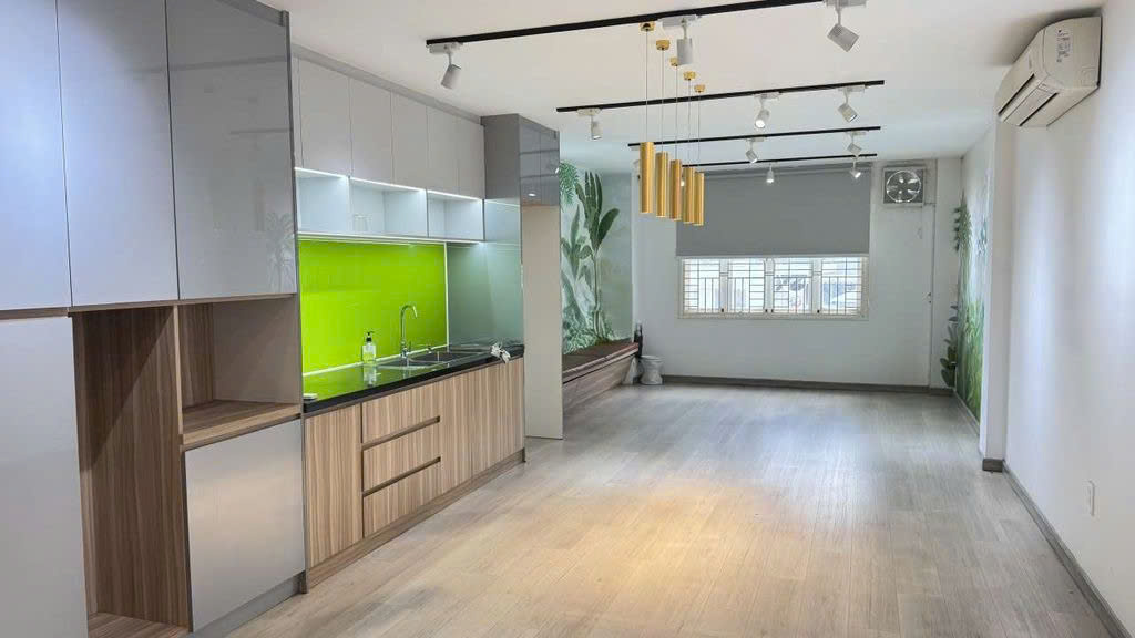 Cho thuê nhà hẻm lớn đường Võ Thị Sáu Quận 3