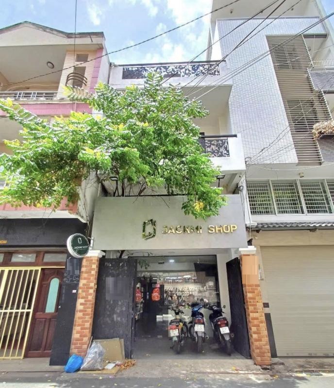 Cho thuê nhà hẻm xe hơi đường Lê Văn Sỹ quận Phú Nhuận