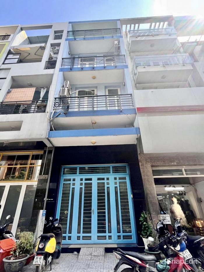 Cho thuê nhà mặt tiền 32 Hoa Lan quận Phú Nhuận