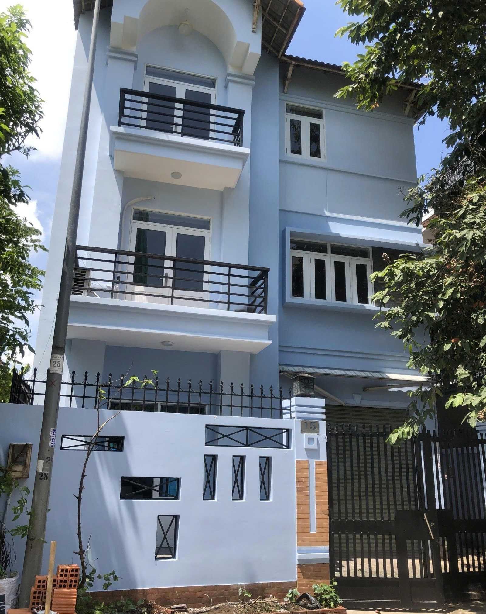 Cho thuê nhà mặt tiền đường 36 P. An Khánh Quận 2