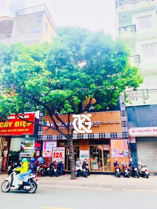 Cho thuê nhà mặt tiền đường Cao Thắng Quận 3