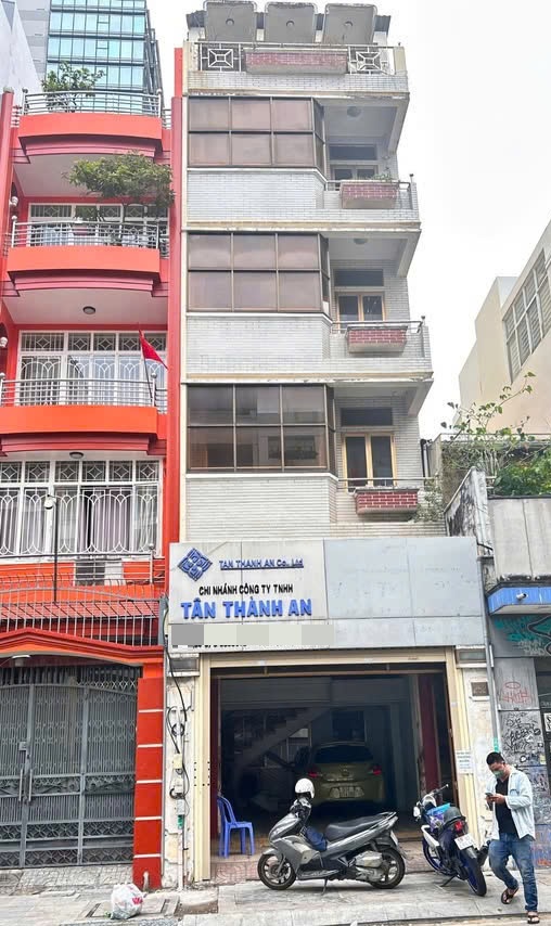 Cho thuê nhà mặt tiền đường Cô Bắc Quận 1