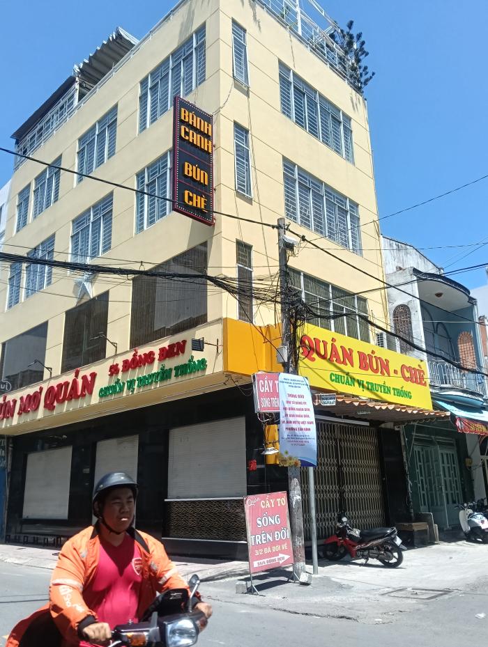 Cho thuê nhà mặt tiền đường Đồng Đen quận Tân Bình