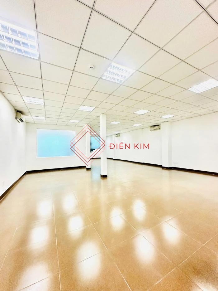 Cho thuê nhà mặt tiền đường Hoàng Diệu quận Phú Nhuận