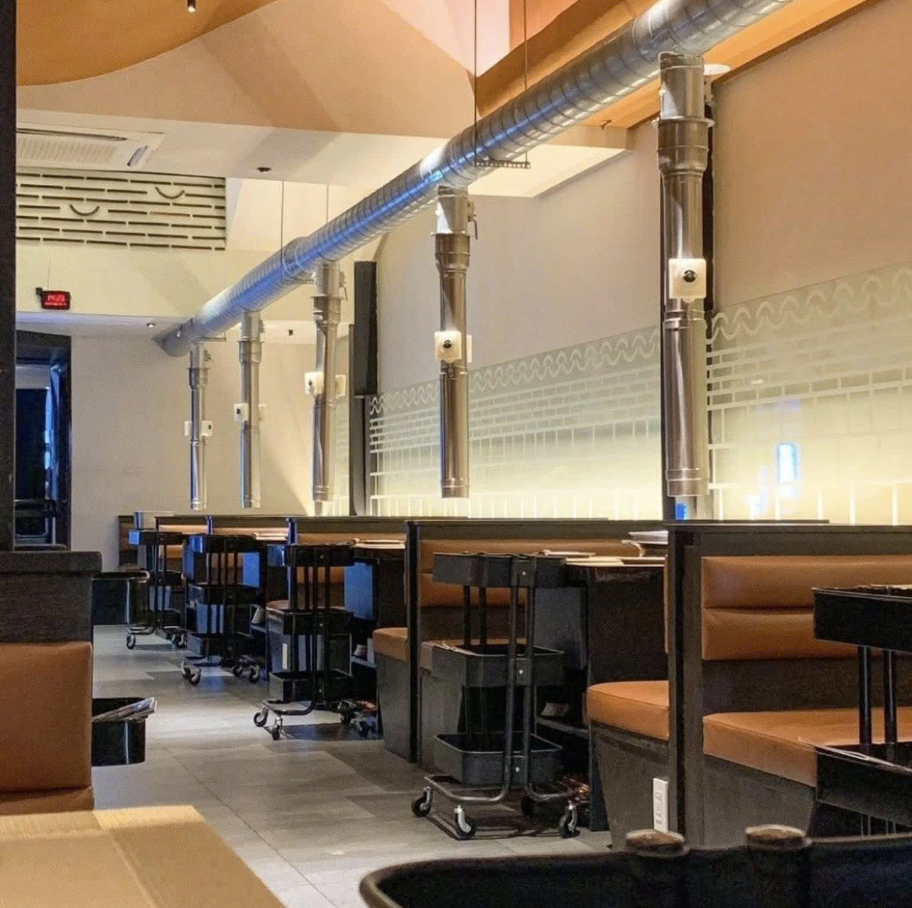 Cho thuê nhà mặt tiền đường Lý Tự Trọng Quận 1