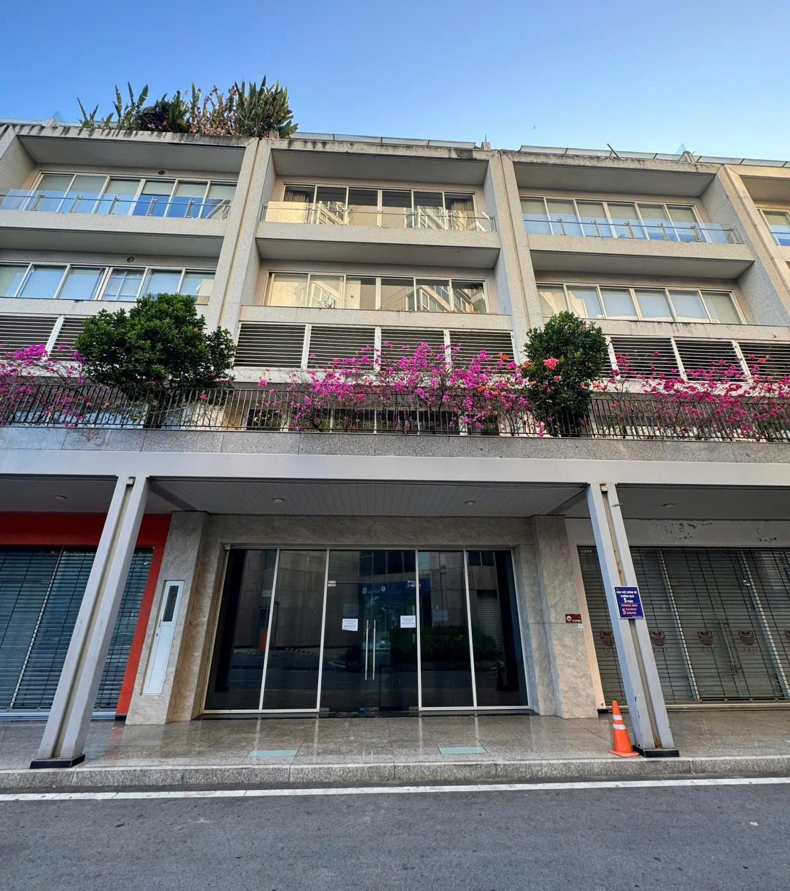 Cho thuê nhà mặt tiền đường Nguyễn Cơ Thạch Quận 2