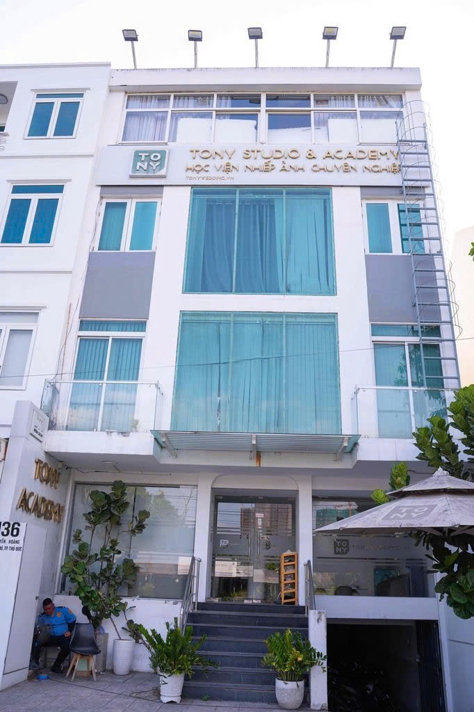 Cho thuê nhà mặt tiền đường Nguyễn Hoàng Quận 2