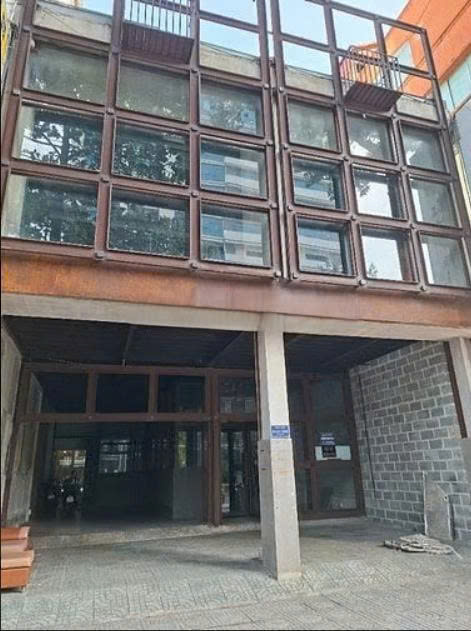 Cho thuê nhà mặt tiền đường Nguyễn Tri Phương Quận 10