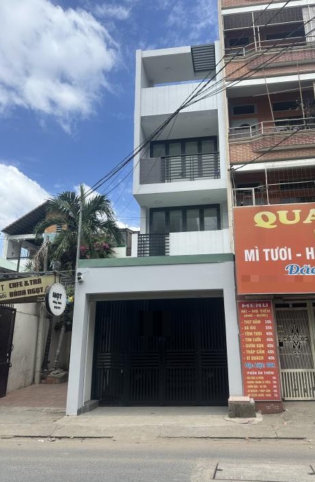 Cho thuê nhà mặt tiền đường Phan Văn Trị, nhà chính chủ quận Bình Thạnh