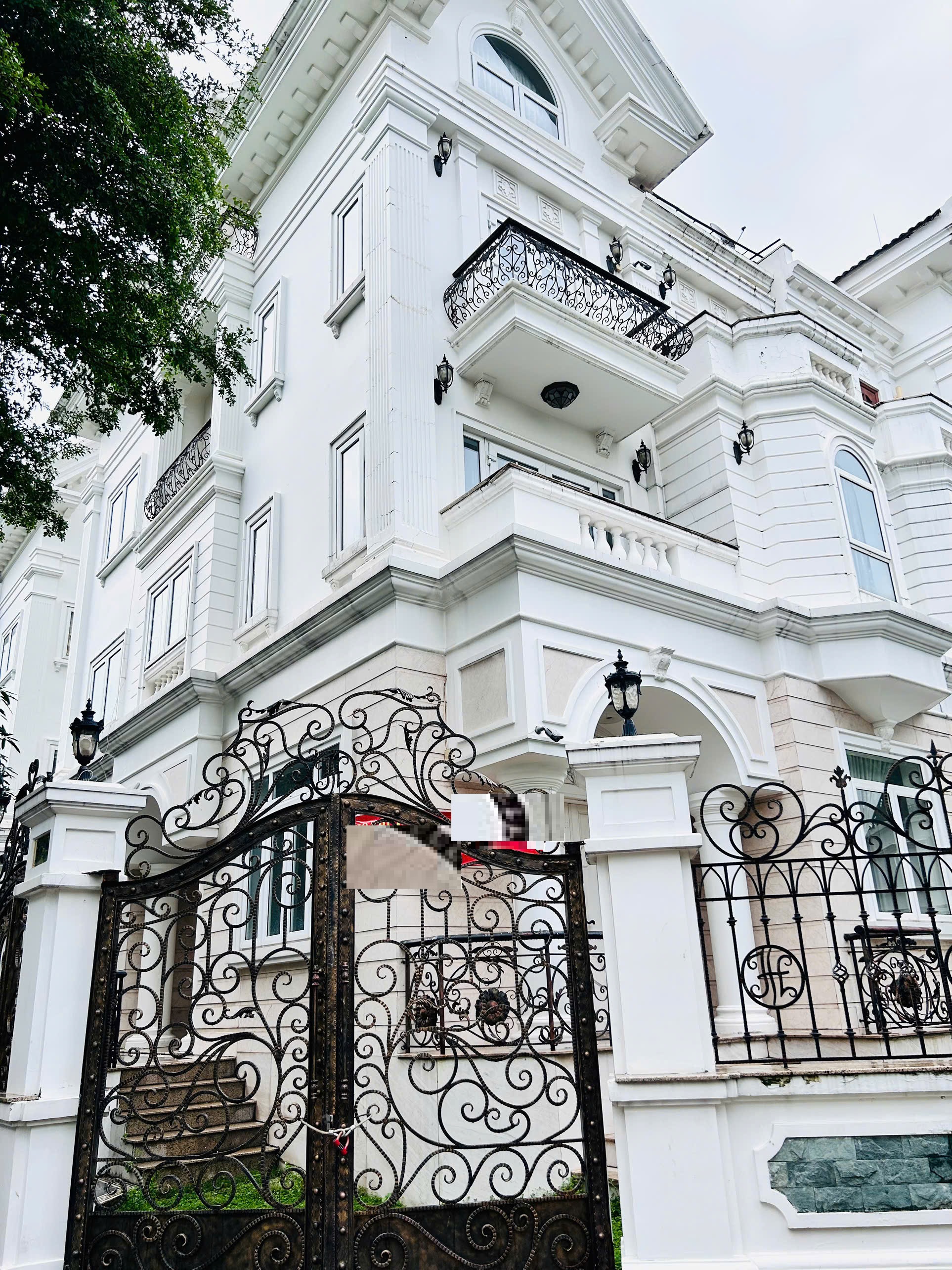 Cho thuê nhà mặt tiền đường số 4 khu Cityland quận Gò Vấp