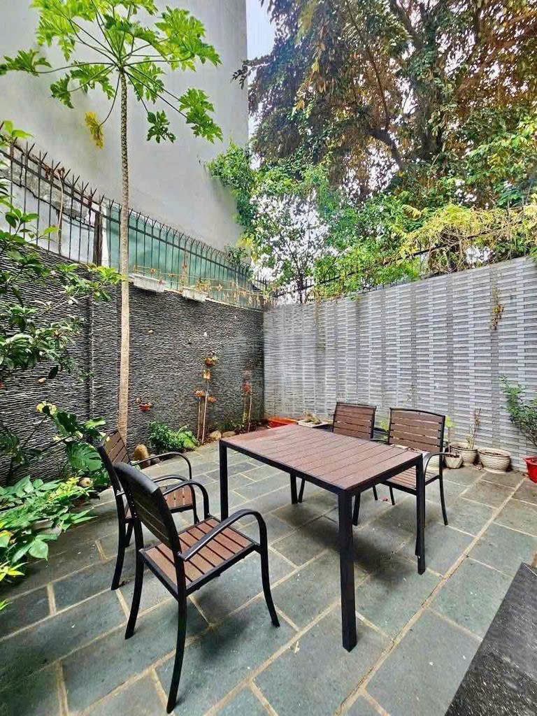 Cho thuê nhà mặt tiền đường số 47 P. Thảo Điền Quận 2